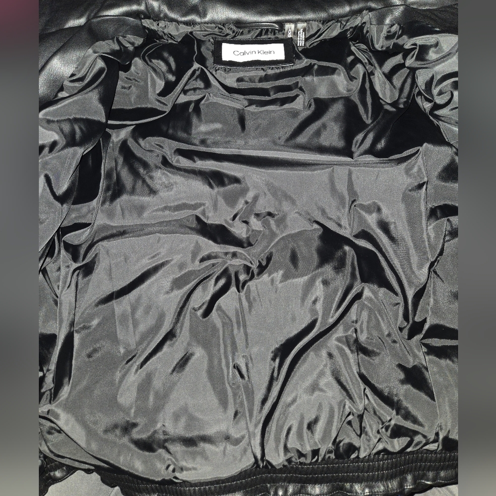 SOLD‼️NWT Calvin Klein Faux Leather Puffer Coat - Picture 8 of 12